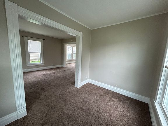 4th image of 2938 11th Ave #C