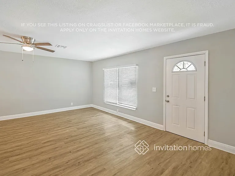5919 Ithaca Cir W — Photo 2