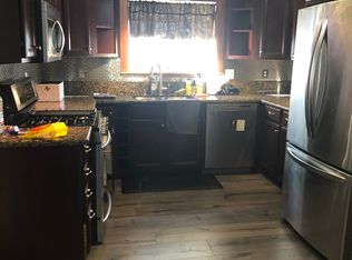 124 Furber Ln, Cloverdale, CA 95425