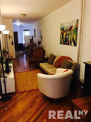 Rented by REAL New York | media 39