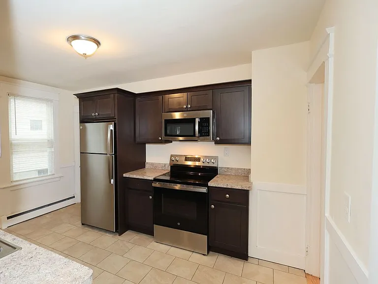 146 Division St #1 — Photo 14