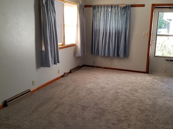 Part of L-shaped living room