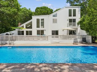44 Diane Dr, East Hampton, NY 11937