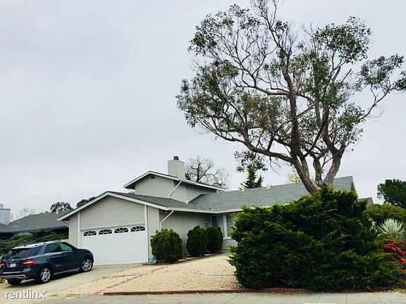 2nd image of 389 Ensign Ln