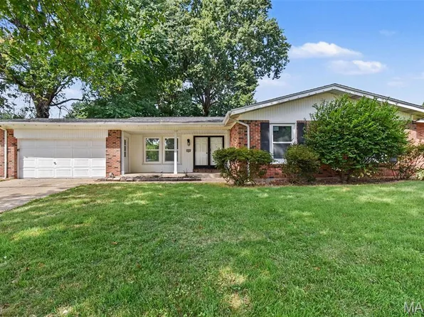 11533 Sherrington Dr, Saint Louis, MO 63138