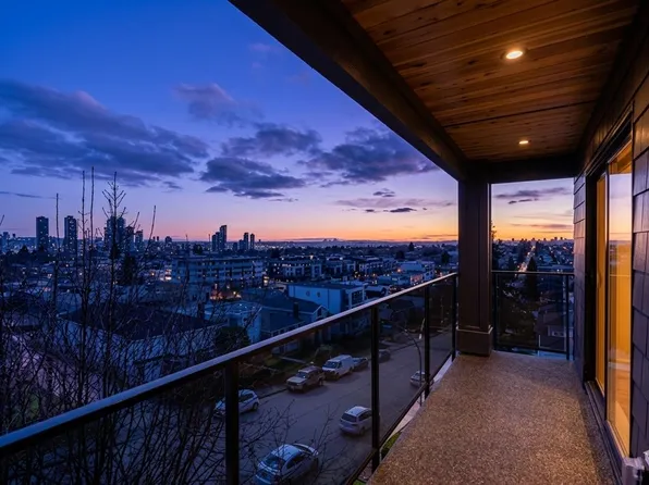 4875 Albert St #1, Burnaby, BC V5C 2H4
