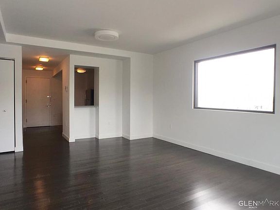 3rd image of 607 W 161st St APT 4C