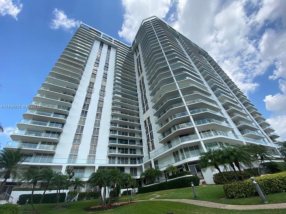 1st image of 19707 Turnberry Way APT 14C