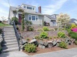 2523 Warren Ave N, Seattle, WA 98109