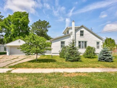 220 33rd St, Bay City, MI, 48708