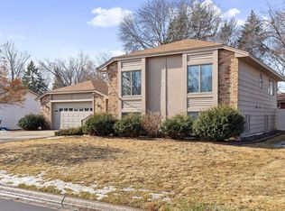 201 8th Ave NE, Osseo, MN 55369