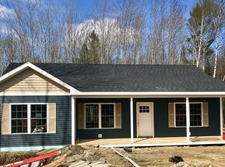 101 Prospect St, Searsport, ME 04974