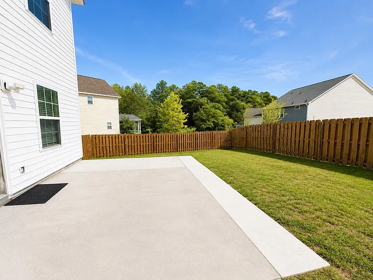 744 Jack Russell Ct — Photo 8