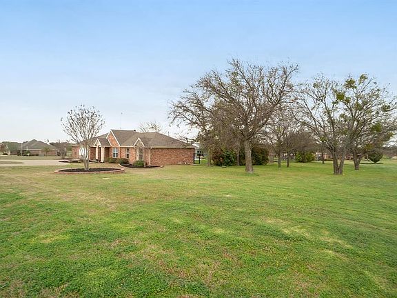 2nd image of 100 Miramar Cir