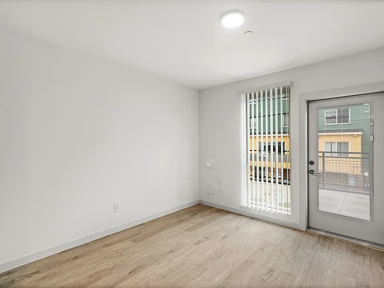 2 Bedroom 1 Bath Living 2 Bedroom 1 Bath Living