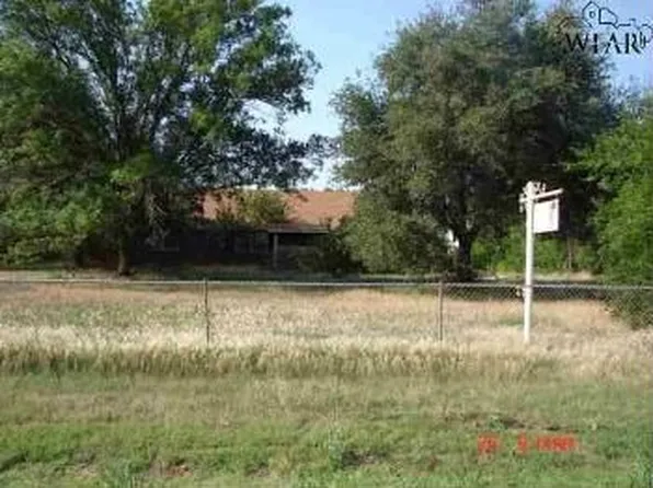 3641 Fm 367 E, Iowa Park, TX 76367
