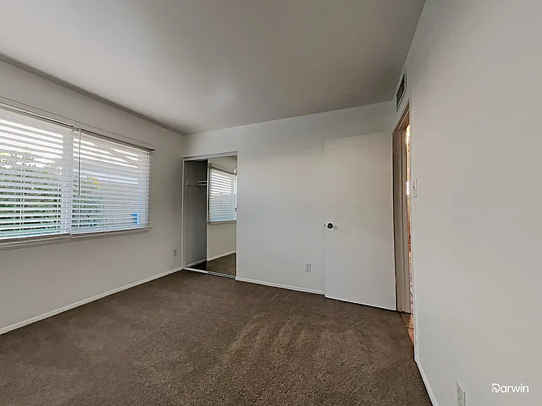 2440 E Dahlia Dr — Photo 14