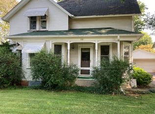 120 W South St, Sheffield, IL 61361