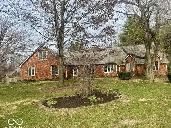 4946 Beechwood Cir, Avon, IN 46123