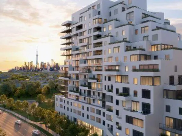 1050 Eastern Ave #329, Toronto, ON M4L 0B7