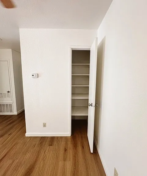 Parkview Apartments — Photo 35