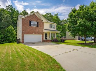 1347 Commonwealth Ct, Graham, NC 27253