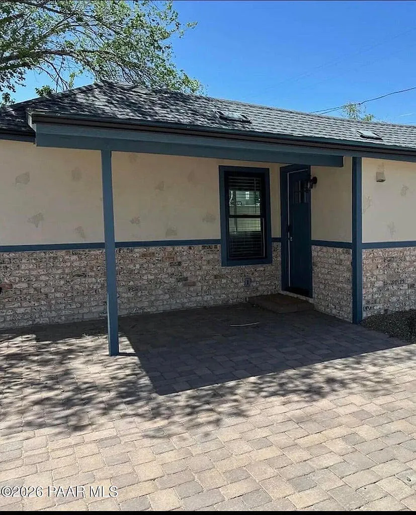 1 bed, 800 sqft, $1,850 — Photo 2