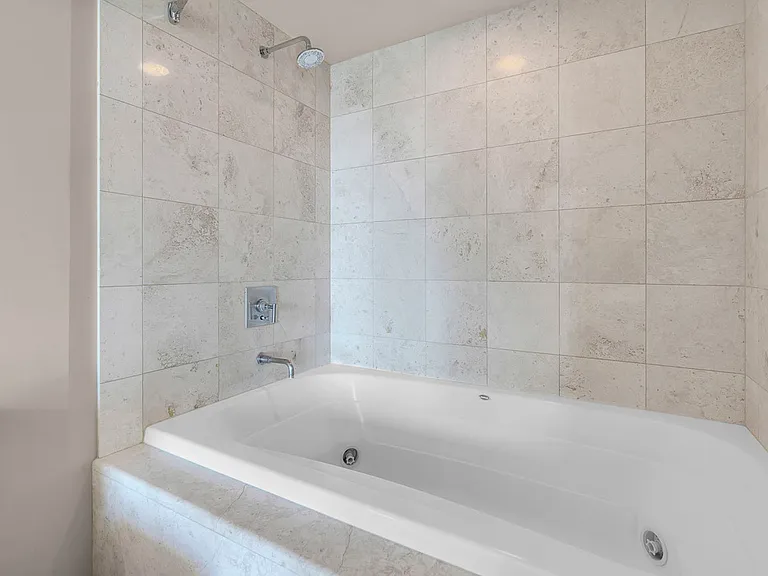222 Karen Ave #15 — Photo 26