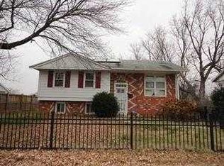 7014 Hastings Dr, Capitol Heights, MD 20743