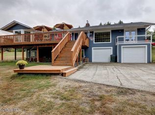 35111 Jefferson Ln, Astoria, OR 97103