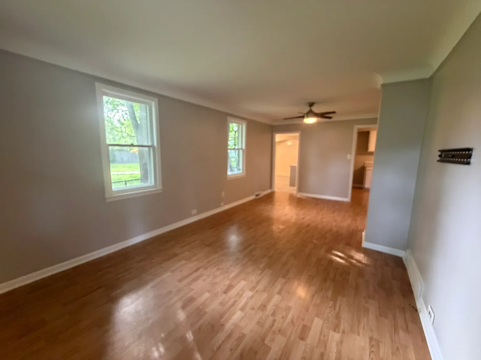 3 bed, 1067 sqft, $1,550 — Photo 3