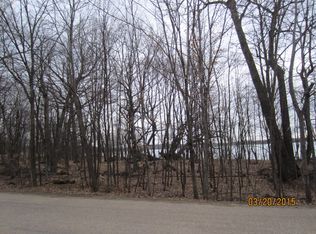 Cherry Point Rd SW, Alexandria, MN 56308