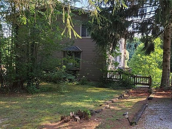 2nd image of 1596 Soncere Dr