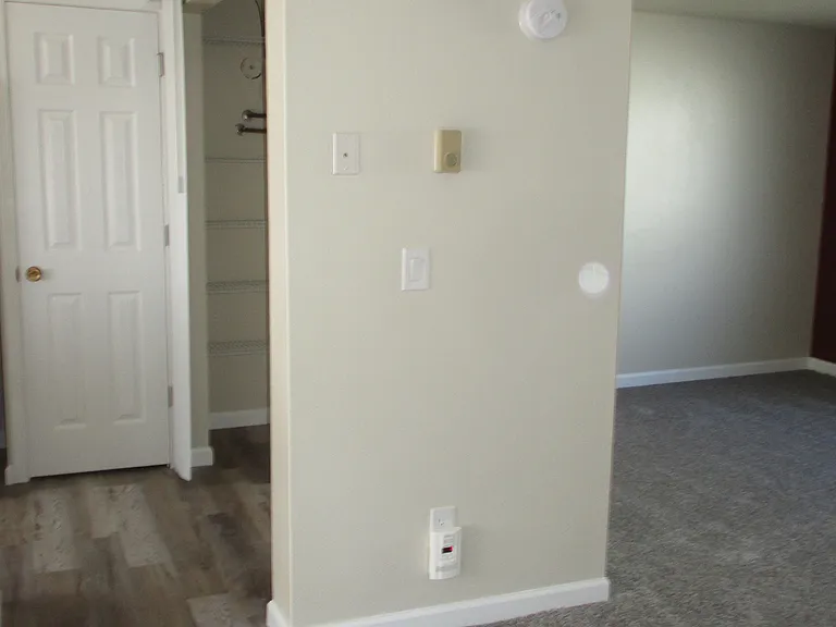 855 California Ave — Photo 10