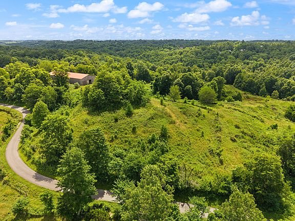 2nd image of 440 Randolph Ridge Rd