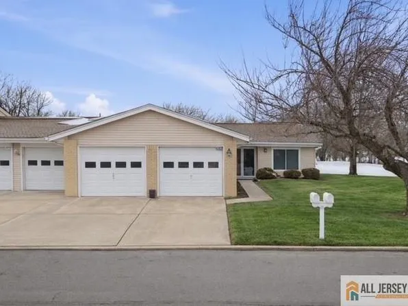 491 Delair Rd, Monroe Township, NJ 08831