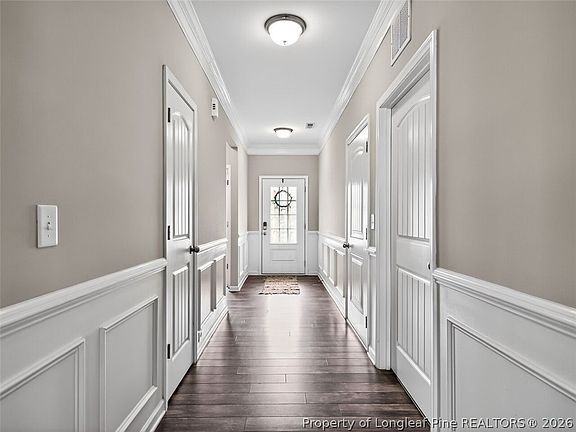 4th image of 1460 Abercorn Ln