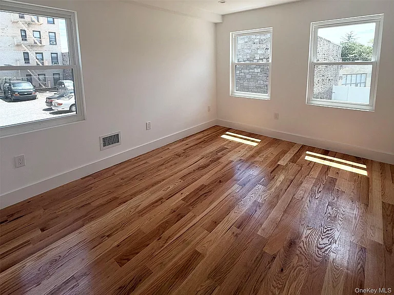 342 E 234th St #2 — Photo 4
