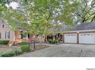 1100 Crescent Ln, Springfield, IL 62704