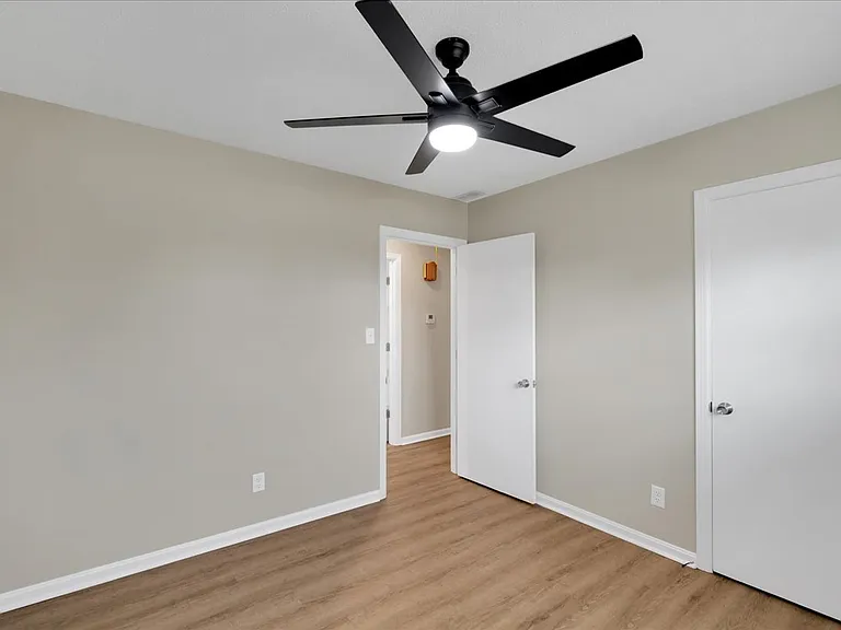 453 Flatlick Rd — Photo 22