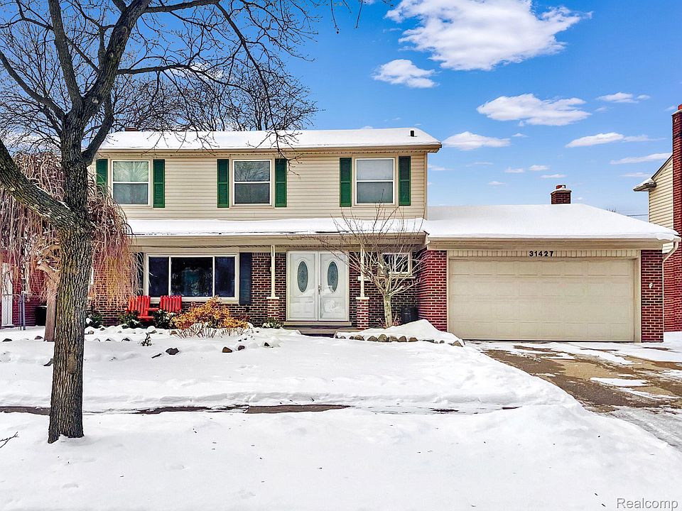 1st image of 31427 Anita Dr