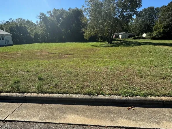 122 E Branch Ave, Shelby, NC 28152