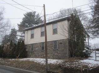 4 Windy Hill Rd, Shermans Dale, PA 17090