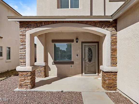 4th image of 3889 Loma Cortez Dr