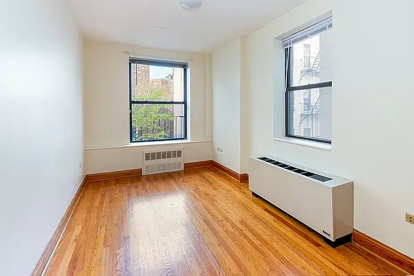 Rented by Andrew Freerks, LREB | media 4