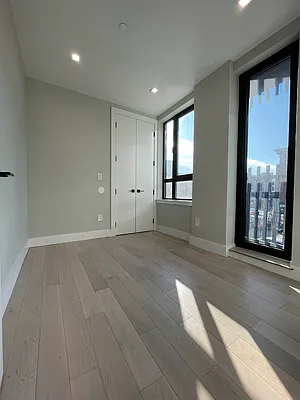 Rented by The MJS Group NY LLC | media 28