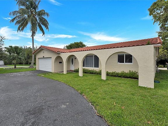 3rd image of 4080 NW 103rd Drive