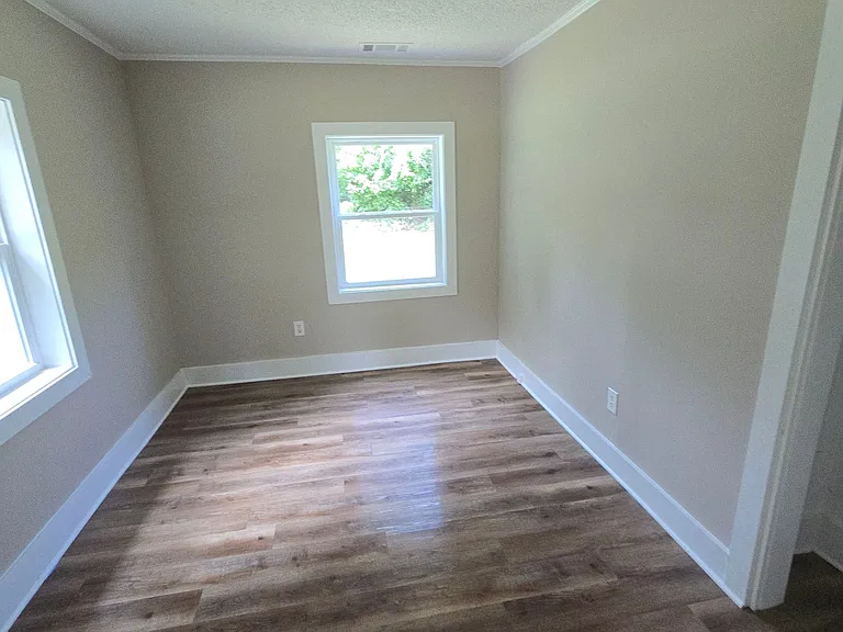 60 Tommy Rd — Photo 6