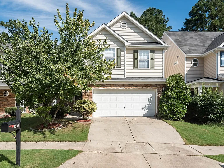 1233 Orchard Oriole Ln — Photo 24
