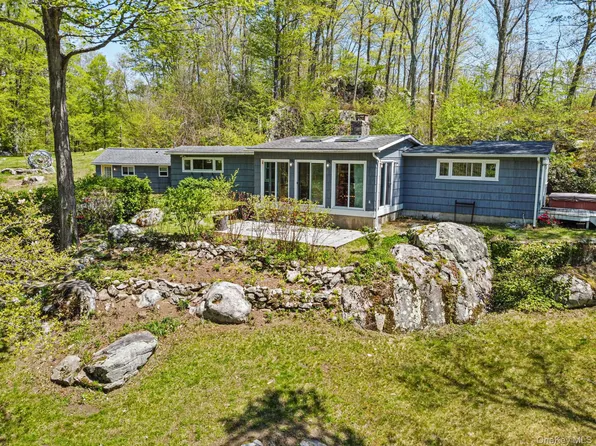 44 Tompkins Road, Carmel, NY 10512